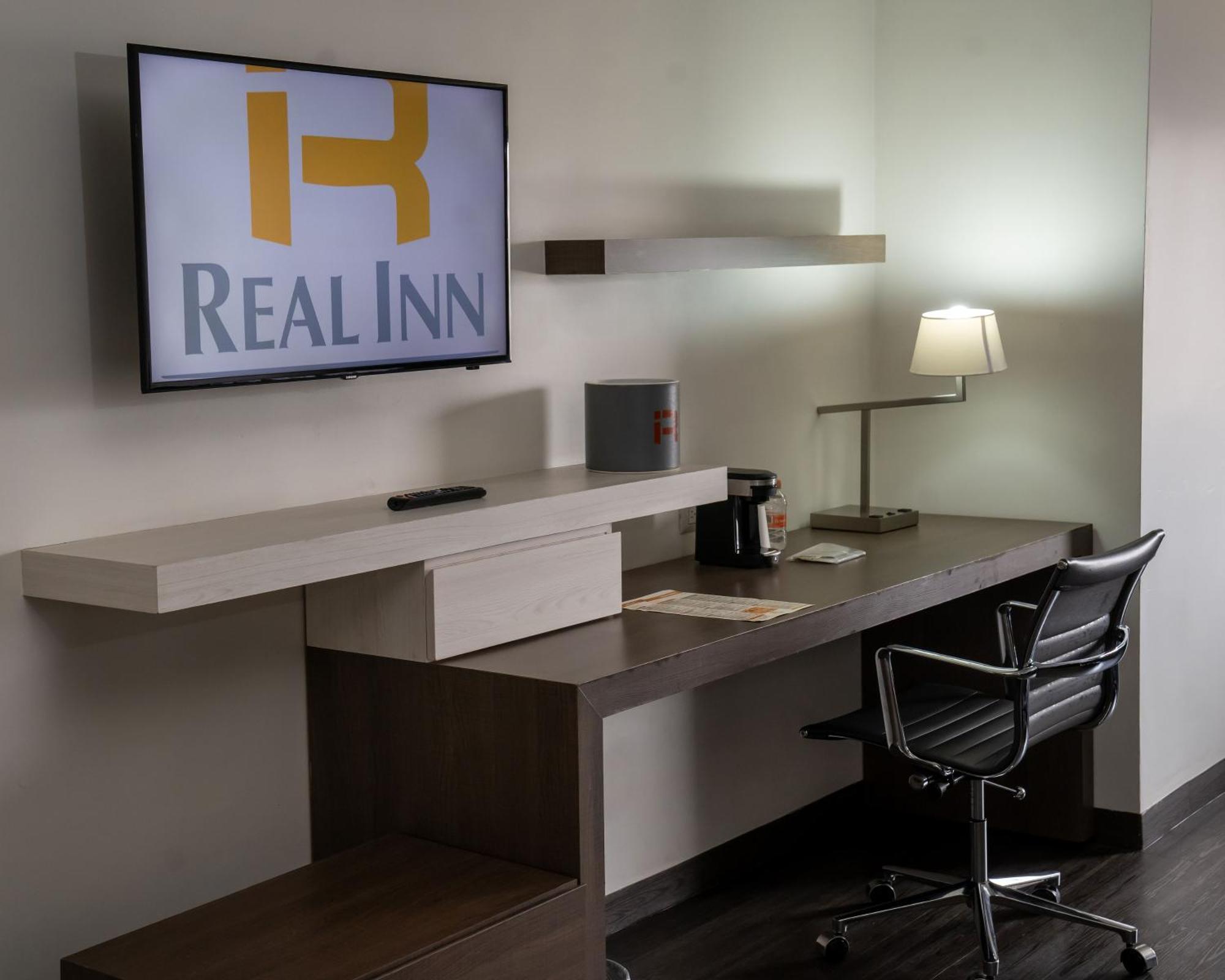 Real Inn Tijuana By Camino Real Hoteles Εξωτερικό φωτογραφία Real Inn