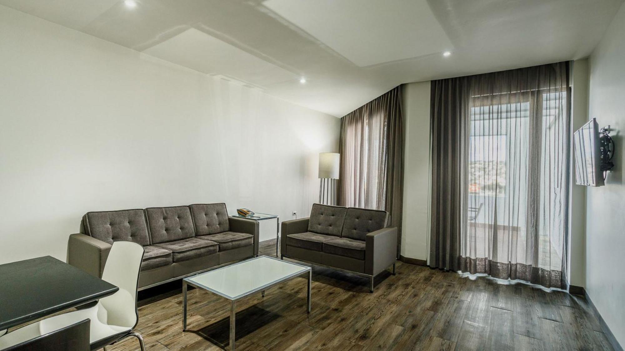 Real Inn Tijuana By Camino Real Hoteles Εξωτερικό φωτογραφία